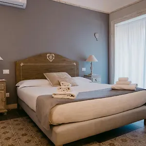 ** Bed & Breakfast La Casa Di Alma Luxury Italy